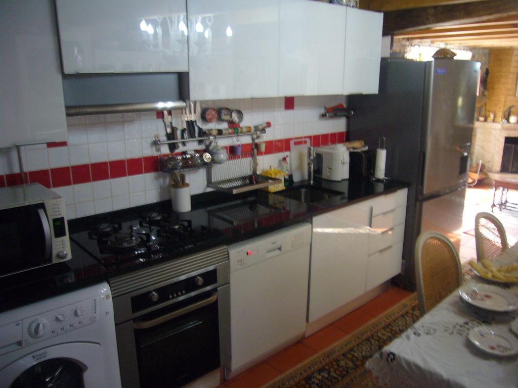 Pensjonat Casa Do Monge Leomil Zewnętrze zdjęcie