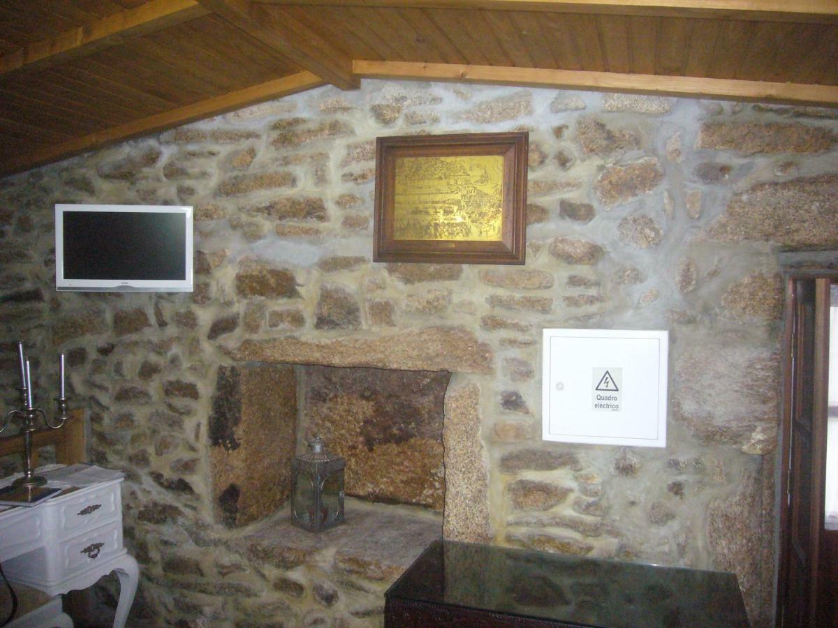 Pensjonat Casa Do Monge Leomil Zewnętrze zdjęcie