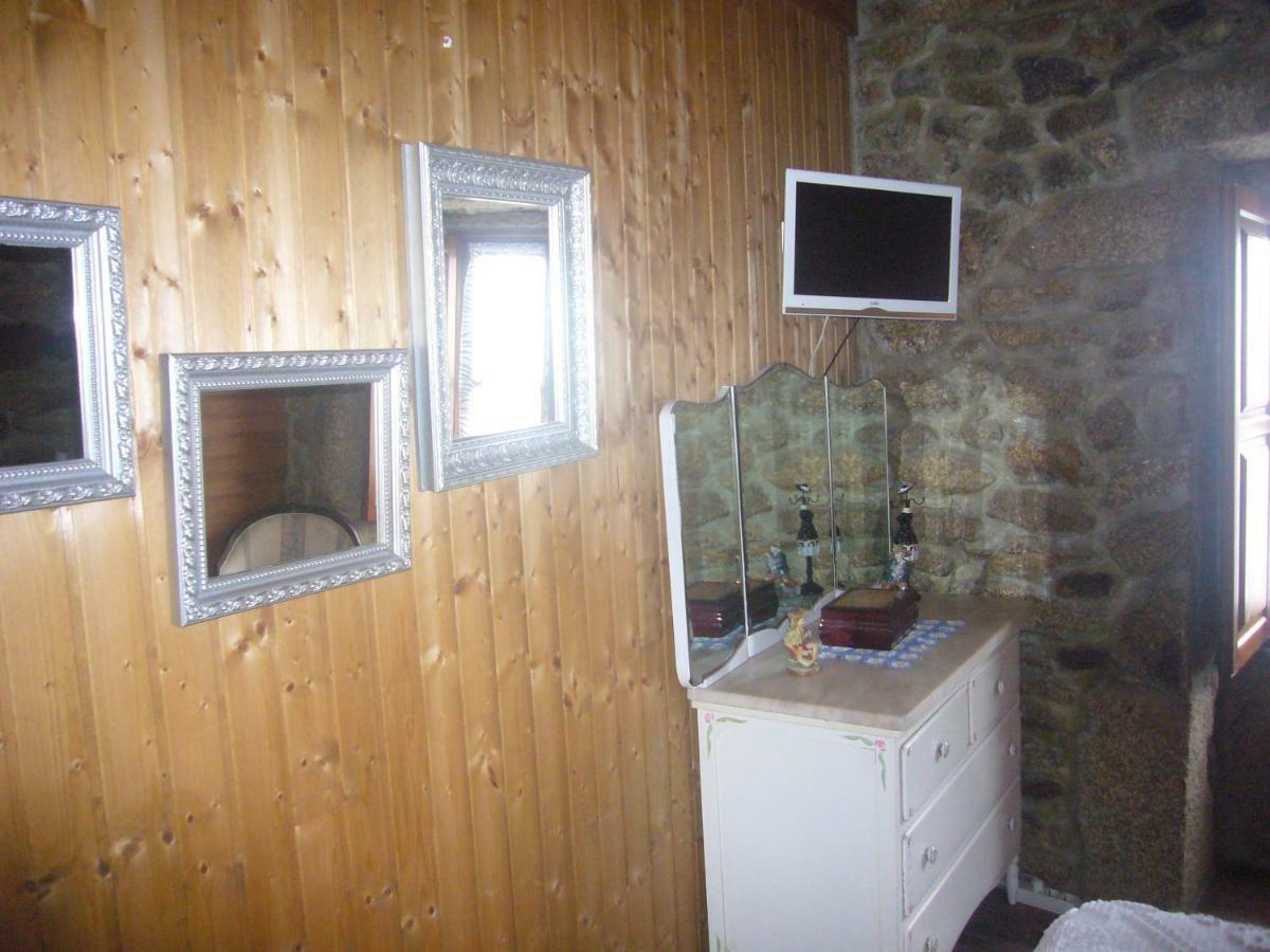 Pensjonat Casa Do Monge Leomil Zewnętrze zdjęcie
